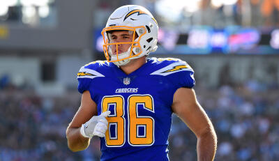 Patriots Sign Hunter Henry to 3-Year Deal
