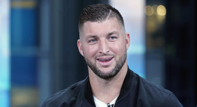 Jaguars to Sign Tim Tebow to 1-Year Deal