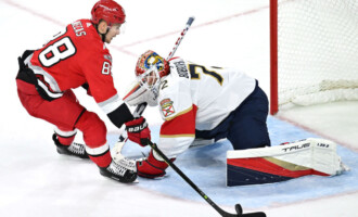 Golden Knights vs Hurricanes - Over/Under Pick